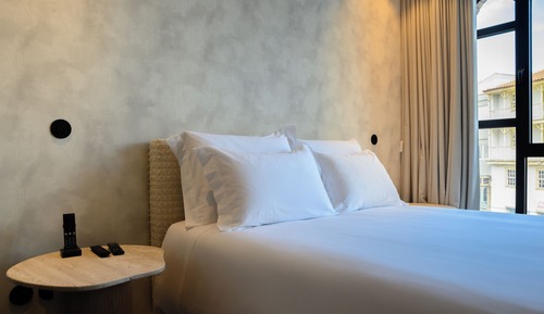 Junior Studio Suite, City View