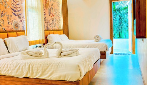 Family Quadruple Room, City View