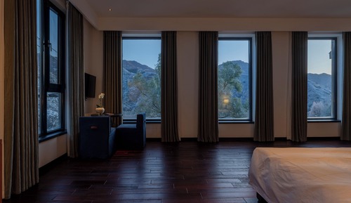 Superior Double Room, Refrigerator, Mountain View