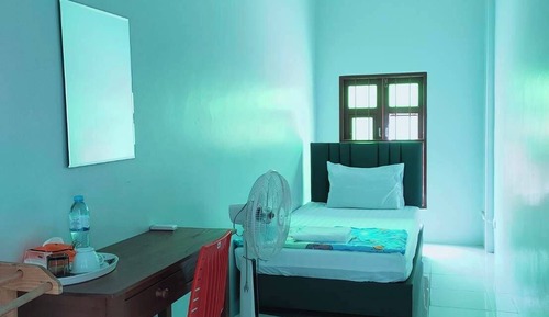 Basic Single Room