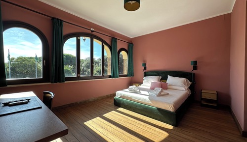 Superior Double Room, Garden View