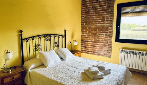 Comfort Apartment, 2 Bedrooms, Kitchen, Pool View
