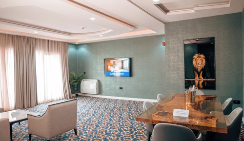 Presidential Suite, City View