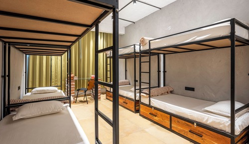 Bed in 8 Bed Mixed Dormitory