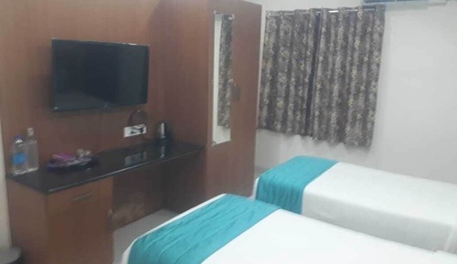 Deluxe Double or Twin Room, City View
