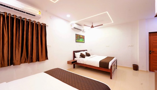 Premium Quadruple Room