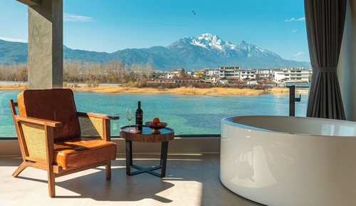 Double Room, Non Smoking, Partial Lake View
