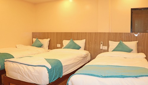 Deluxe Triple Room
