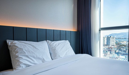Superior Double Room, City View