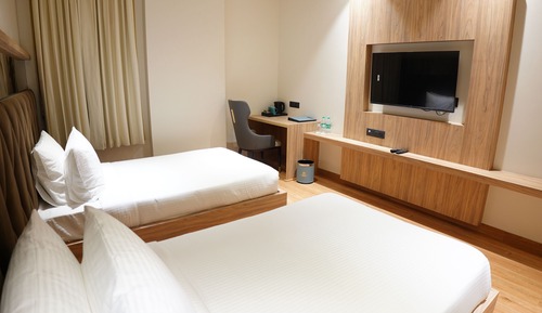 Deluxe Double or Twin Room, City View
