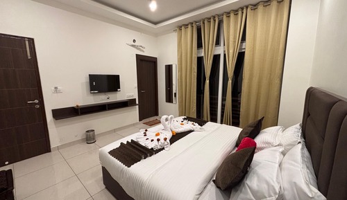 Luxury Room, Balcony, Lake View