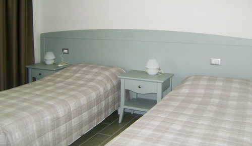 Double or Twin Room, Accessible, Mountain View