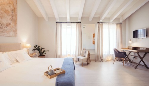 Double Room (Noble Deluxe)