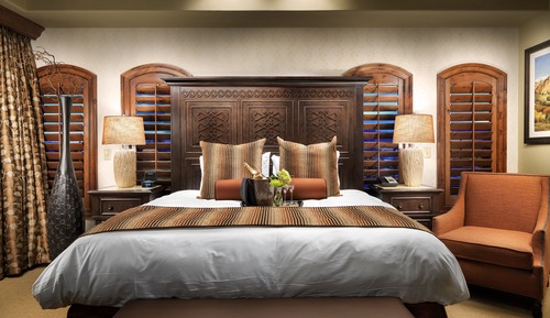 Deluxe Room, 1 King Bed (Standard Room, 1 King Bed)