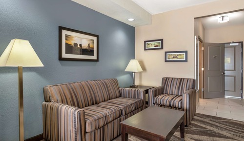 Suite, 1 King Bed, Non Smoking, Refrigerator & Microwave