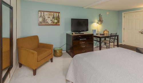 Deluxe Suite