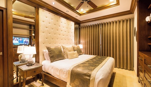 Luxury Apartment