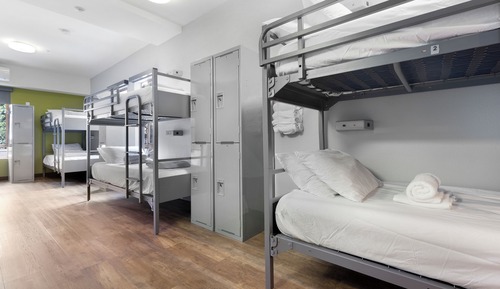 Bed in Men's 6-Bed Dormitory