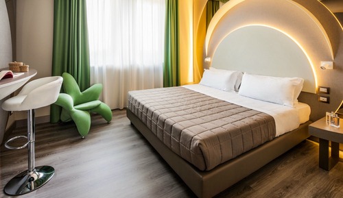 Junior Suite (Single Use)