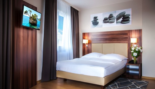 Deluxe Double Room, 1 Bedroom, Non Smoking, Kitchenette