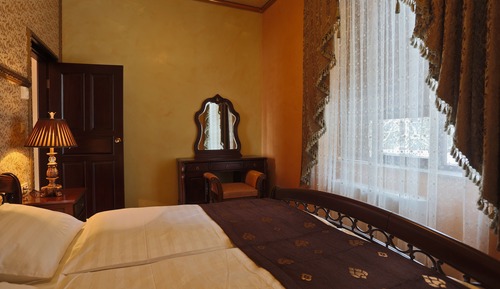 Royal Suite, 1 Double Bed, Park View, Executive Level