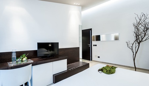Superior Double or Twin Room, 1 King Bed, Private Bathroom, Courtyard View
