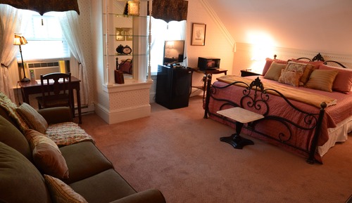 Gardenia Suite, 3rd Floor