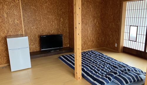 Economy Room