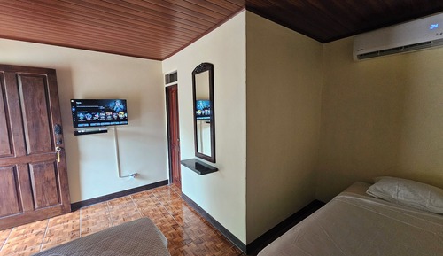 Basic Triple Room