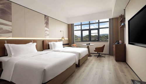 Deluxe Room, 2 Twin Beds, Non Smoking