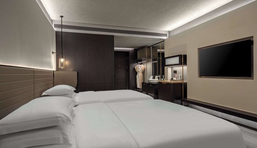 Deluxe Room, 2 Double Beds, Non Smoking