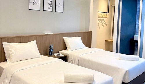 Superior Twin Room, Non Smoking, City View