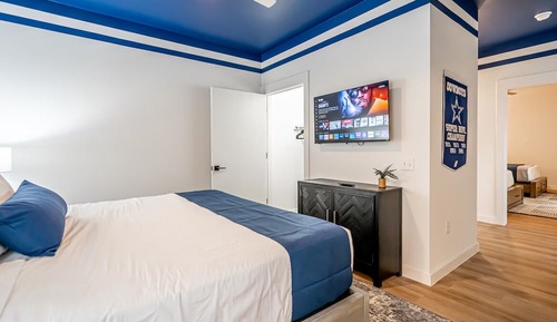 Signature Penthouse, 2 Bedrooms, Balcony