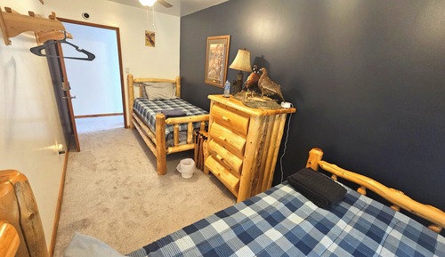 Pheasant Room