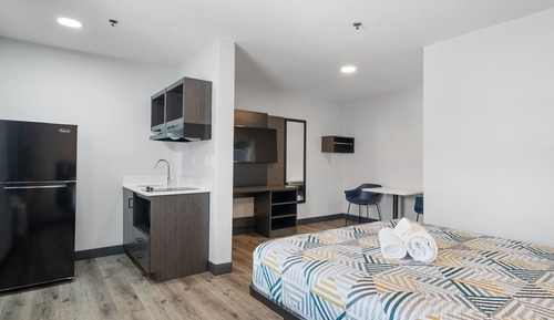 Studio, 1 Queen Bed, Non Smoking
