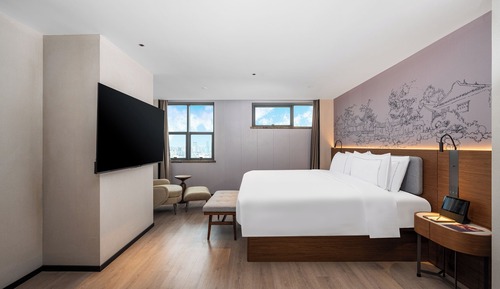 Presidential Double Room, City View