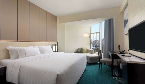 Family Suite, 1 King Bed, Smoking, Connecting Rooms
