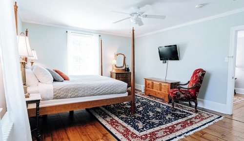Senior Room