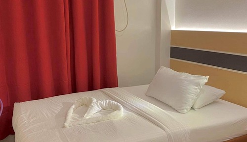 Deluxe Single Room, City View