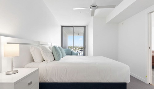Apartment, 2 Bedrooms, Partial Ocean View