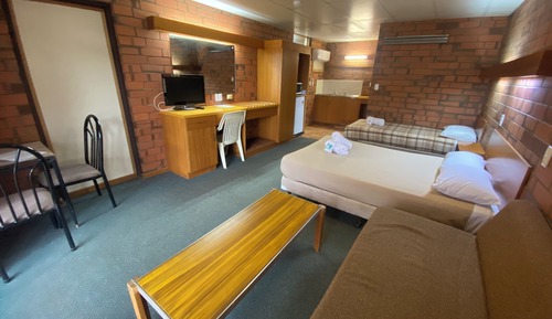 Twin Motel, Ensuite