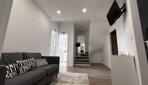 Deluxe Villa (Floor)