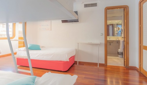 Economy Quadruple Room