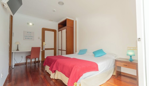 Economy Twin Room