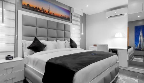 Luxury Room, Balcony, City View