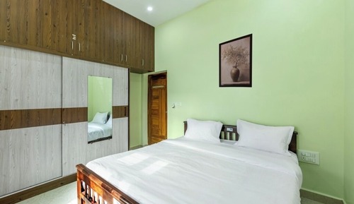 Deluxe Room, City View