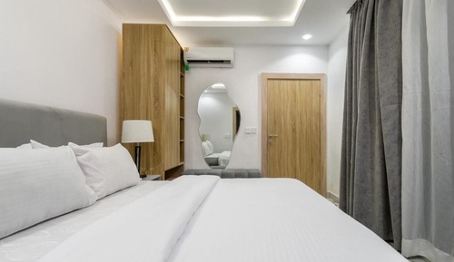 Classic Room, City View