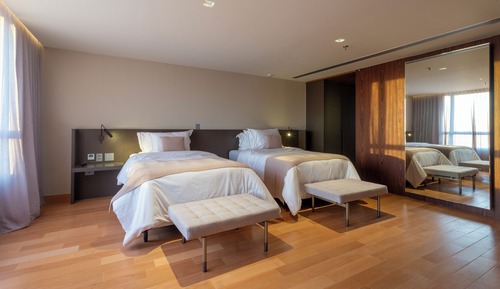 Presidential Room