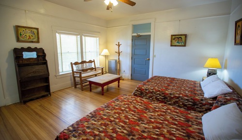 Comfort Room, 2 Queen Beds, Lake View