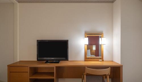 Double Room, Non Smoking (Check out time: 10:00)